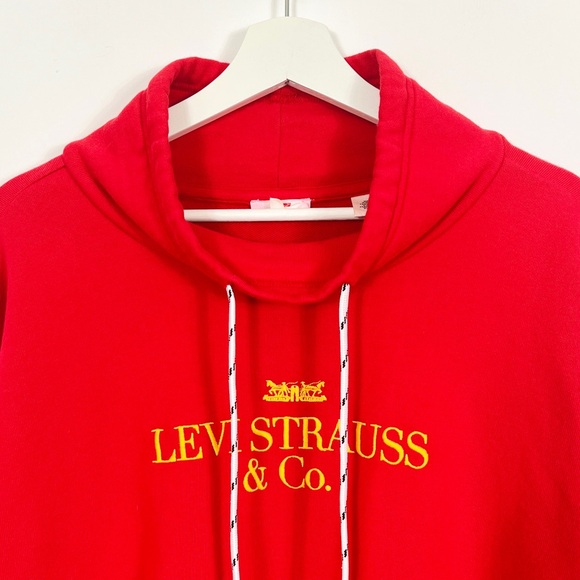 Levi’s Red Funnel Neck Oversized Sweatshirt - Picture 3 of 4